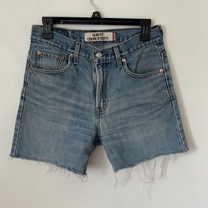 Vintage slim fit Levi shorts